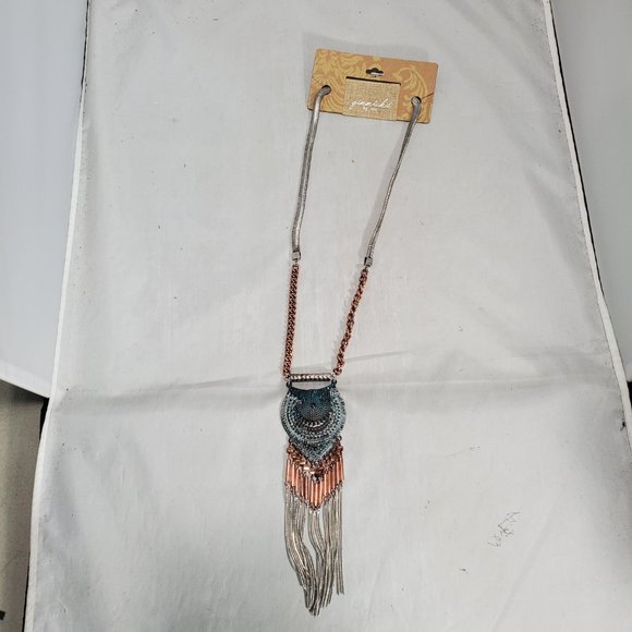 Gimmicks silver snake chain fringe necklace - Picture 9 of 10